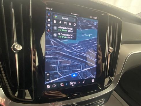 Used 2025 Volvo S60 T8 Ultra image 18