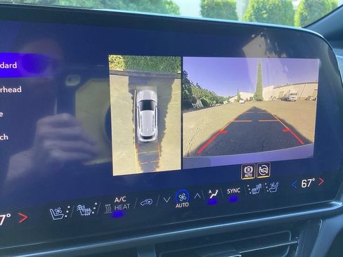 Used 2026 Chevrolet Equinox EV RS w/ Convenience Package II FWD image 14