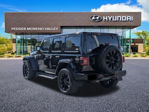 Used 2021 Jeep Wrangler Unlimited Sahara w/ Safety Group image 6