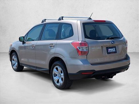 Used 2014 Subaru Forester 2.5i AWD/4WD image 8
