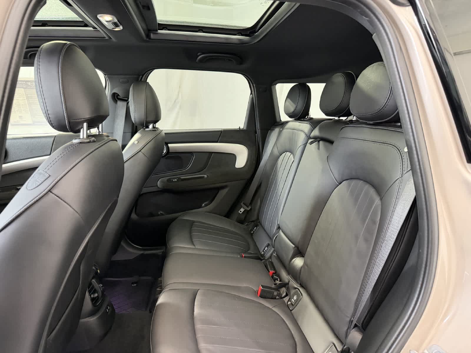 Used 2023 MINI Cooper Countryman S FWD image 11