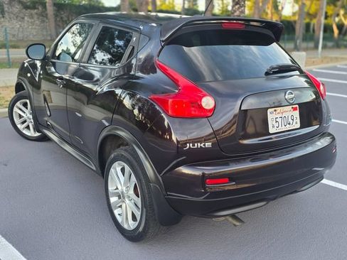 Used 2014 Nissan Juke SV FWD image 39