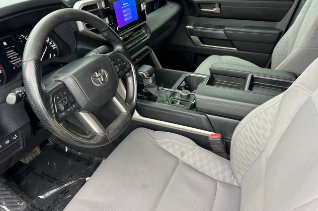 Used 2025 Toyota Tundra SR5 w/ SR5 Convenience Package AWD/4WD image 10