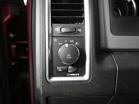 Used 2019 RAM 1500 Warlock w/ Electronics Group AWD/4WD image 23