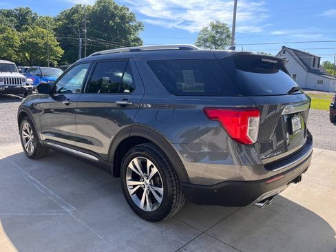 Used 2020 Ford Explorer Platinum w/ Premium Technology Package AWD/4WD image 5