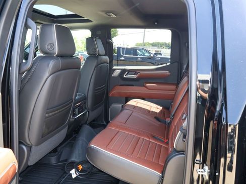 New 2026 GMC Sierra 1500 Denali Ultimate AWD/4WD image 12