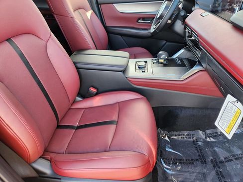 New 2026 MAZDA CX-70 3.3 Turbo S w/ Premium Package image 18