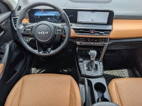 Used 2024 Kia Seltos EX AWD/4WD image 6