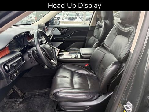 Used 2023 Lincoln Aviator Reserve w/ Equipment Group 201A image 11