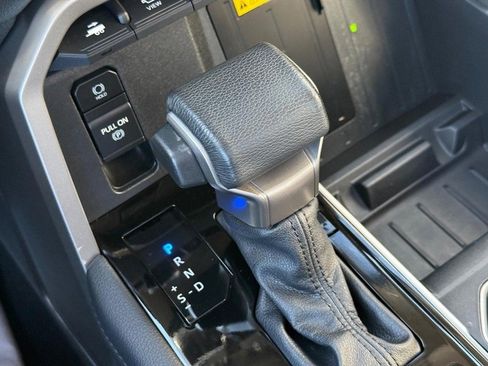 Used 2023 Toyota Tundra Limited image 26