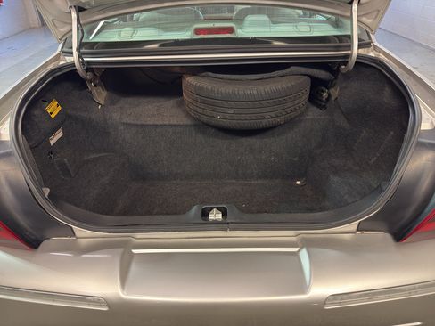 Used 2004 Mercury Grand Marquis LS RWD image 30