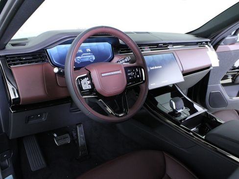 New 2025 Land Rover Range Rover Sport Dynamic SE image 16