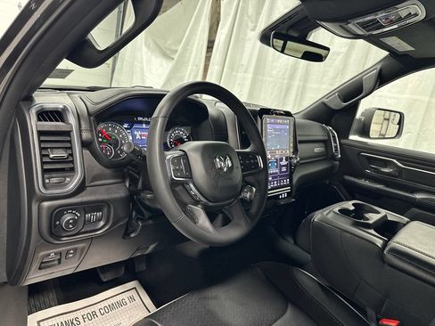 Used 2025 RAM 1500 Laramie AWD/4WD image 15