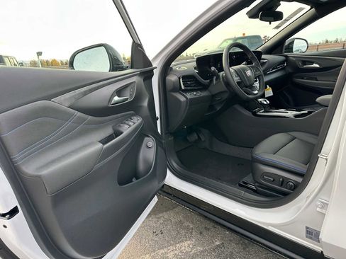 New 2026 Buick Envista Sport Touring w/ Convenience I Package image 19