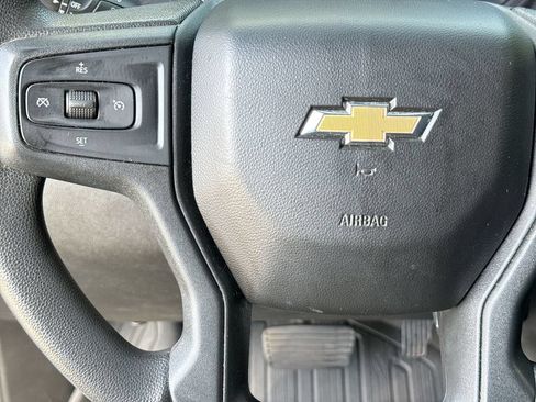 Used 2022 Chevrolet Silverado 1500 Custom RWD image 17