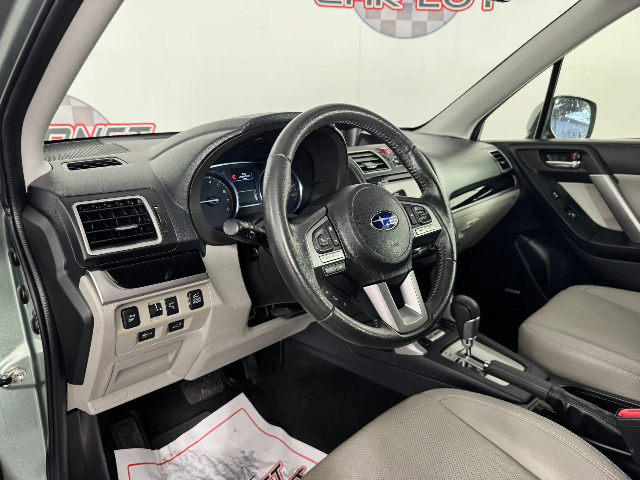 Used 2018 Subaru Forester 2.5i Limited AWD/4WD image 10