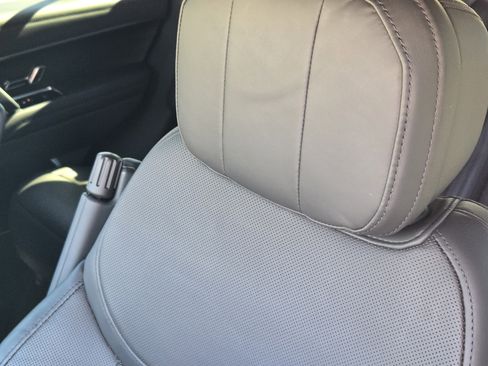 Used 2023 Land Rover Range Rover SE image 28