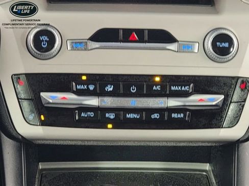 Used 2023 Ford Explorer XLT w/ Equipment Group 202A image 25