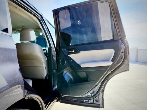 Used 2018 Subaru Forester 2.5i Limited image 35