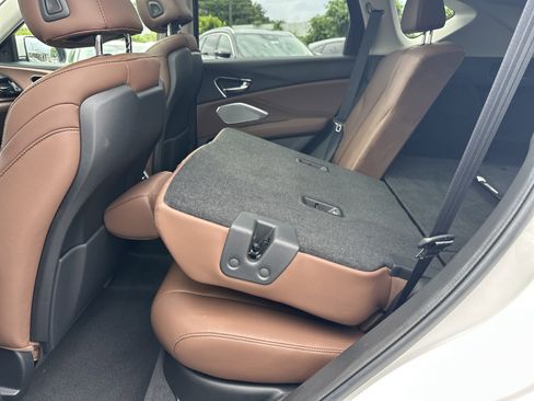 Certified 2023 Acura RDX FWD w/ Technology Package image 24