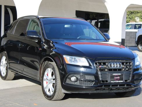Used 2016 Audi SQ5 Premium Plus w/ Technology Package AWD/4WD image 2