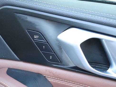 Used 2020 BMW X6 M50i image 44