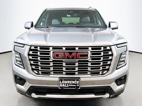 Certified 2025 GMC Yukon Denali AWD/4WD image 2
