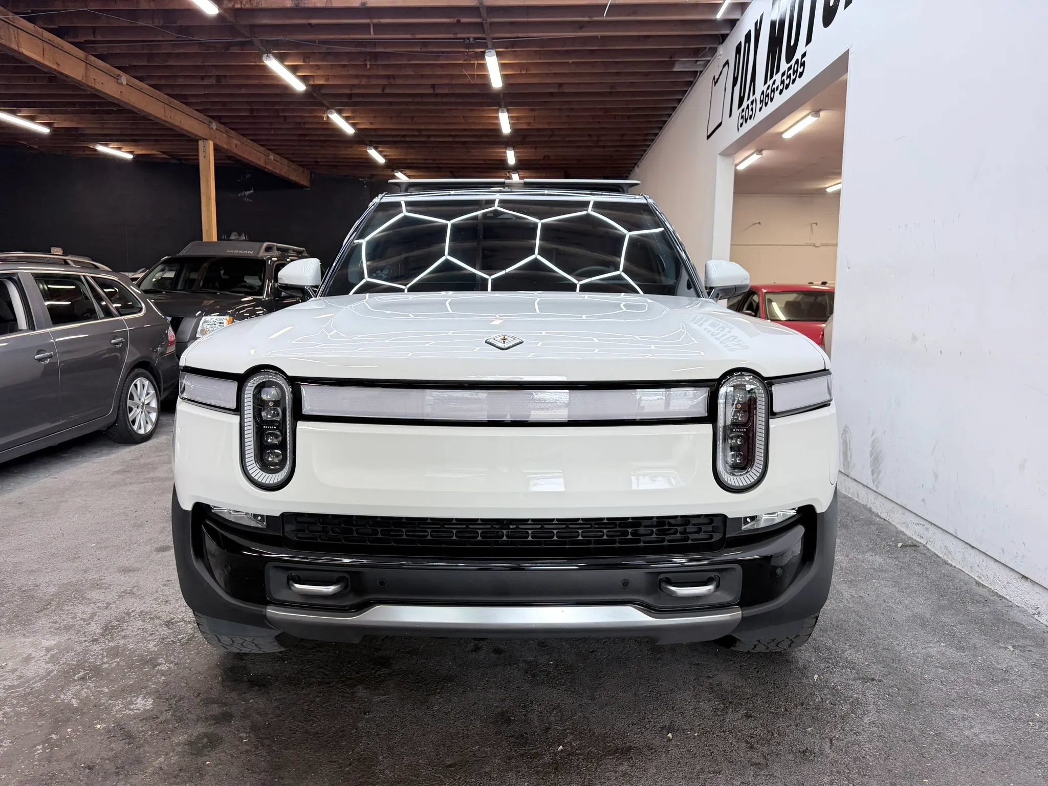 Used 2022 Rivian R1S Launch Edition Quad AWD/4WD image 3