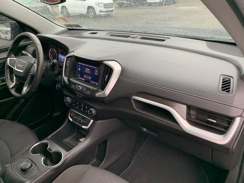 Used 2023 GMC Terrain SLE w/ Elevation Edition AWD/4WD image 20