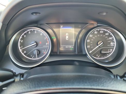Used 2023 Toyota Camry SE w/ Convenience Package FWD image 23
