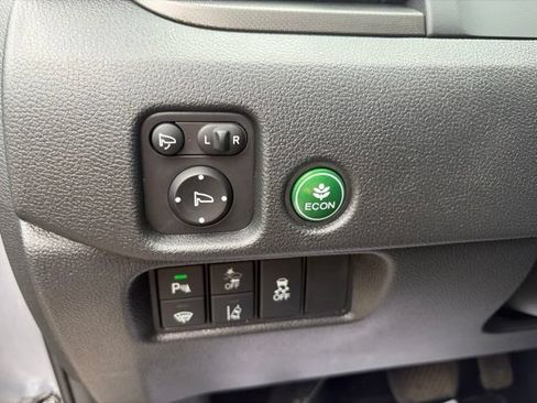 Used 2024 Honda Passport TrailSport image 18