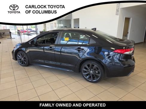 Used 2023 Toyota Corolla SE FWD image 9