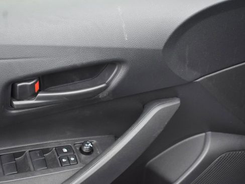 Used 2025 Toyota Corolla LE image 13