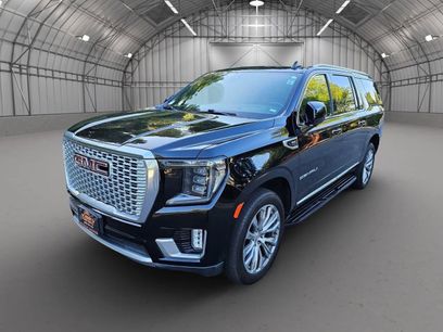 Used 2021 GMC Yukon XL Denali w/ Advanced Technology Package
