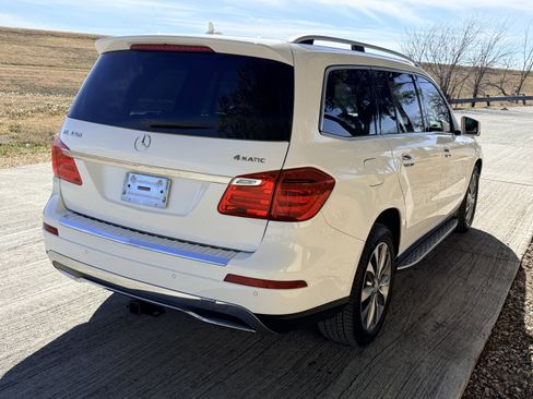 Used 2014 Mercedes-Benz GL 450 4MATIC image 9