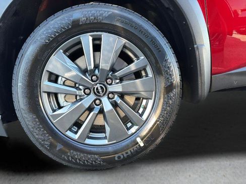 New 2026 Nissan Pathfinder SV AWD/4WD image 14