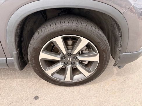 Used 2023 Honda Pilot Elite image 35