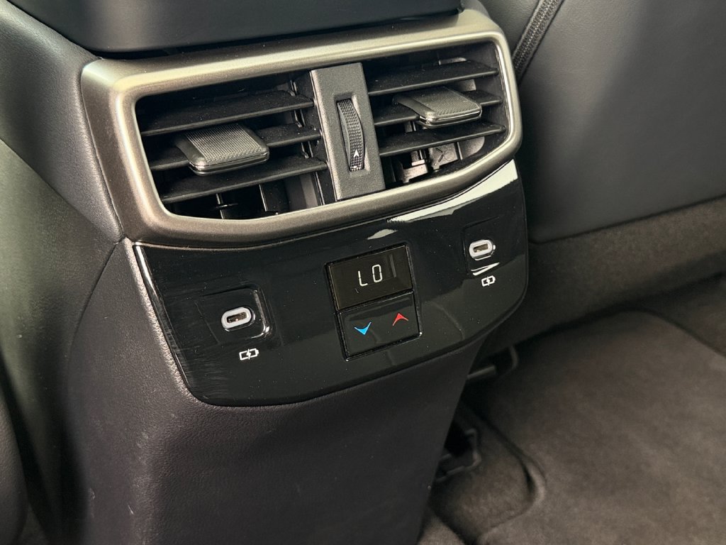 Used 2024 Lexus RX 350 AWD w/ Technology Package image 11