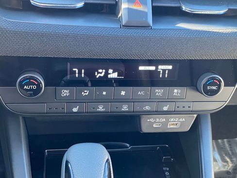 New 2026 Subaru Outback Premium image 32