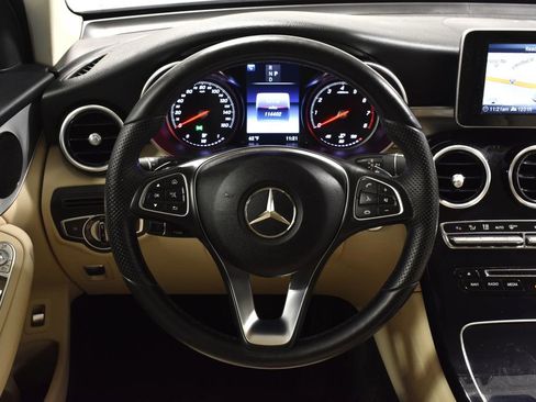 Used 2017 Mercedes-Benz GLC 300 4MATIC image 21