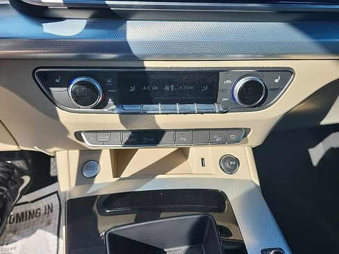 Used 2025 Audi Q5 2.0T Premium Plus image 33