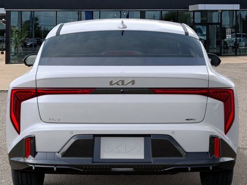 New 2025 Kia K4 GT-Line Turbo image 13