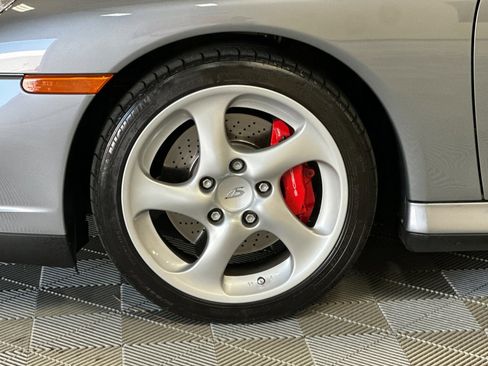Used 2004 Porsche 911 Carrera RWD image 38