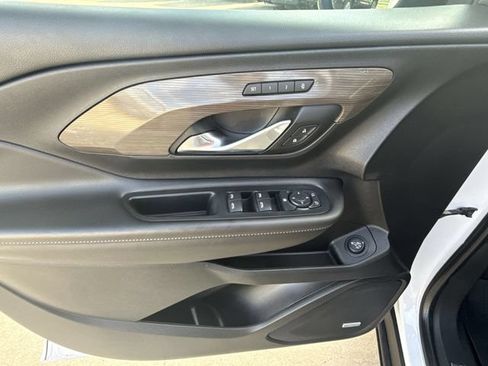 Used 2022 GMC Terrain Denali w/ LPO, Floor Liner Package AWD/4WD image 24
