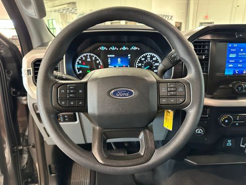 Used 2023 Ford F150 XL w/ XL Chrome Appearance Package RWD image 17