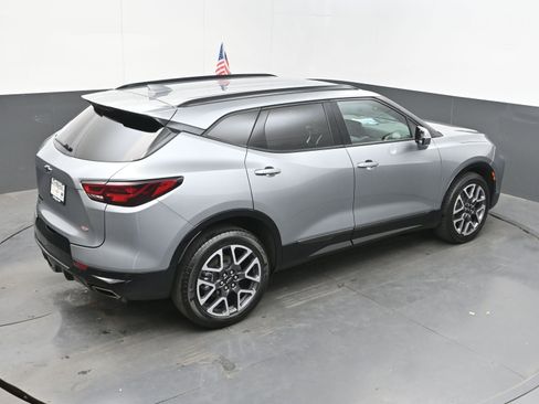 Used 2025 Chevrolet Blazer RS FWD image 38