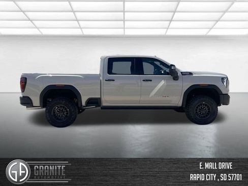 New 2026 GMC Sierra 2500 AT4X w/ AT4X AEV Edition AWD/4WD image 7