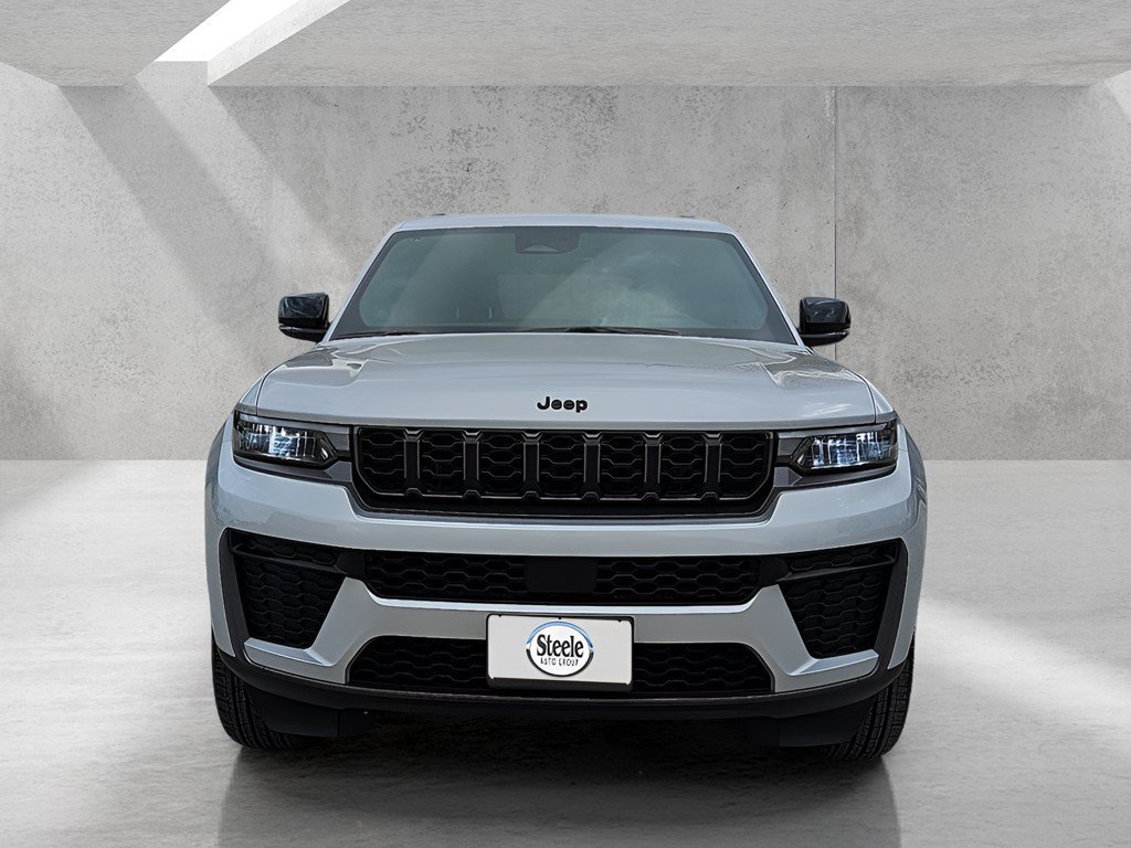 New 2026 Jeep Grand Cherokee Altitude RWD image 8