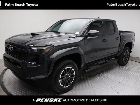 Certified 2024 Toyota Tacoma TRD Sport image 1