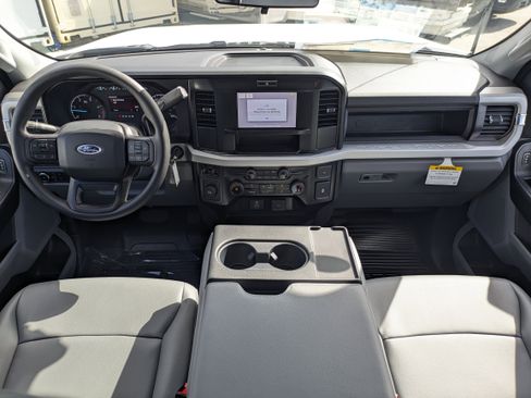 New 2026 Ford F350 XL w/ XL Chrome Package image 15
